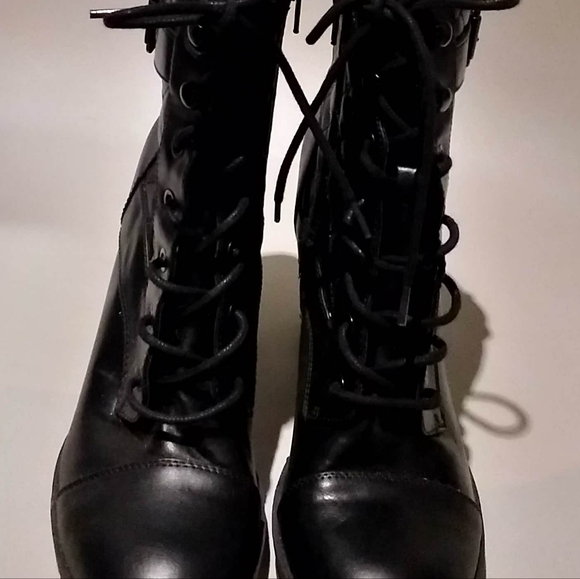 G By Guess - Picture 3 of 5